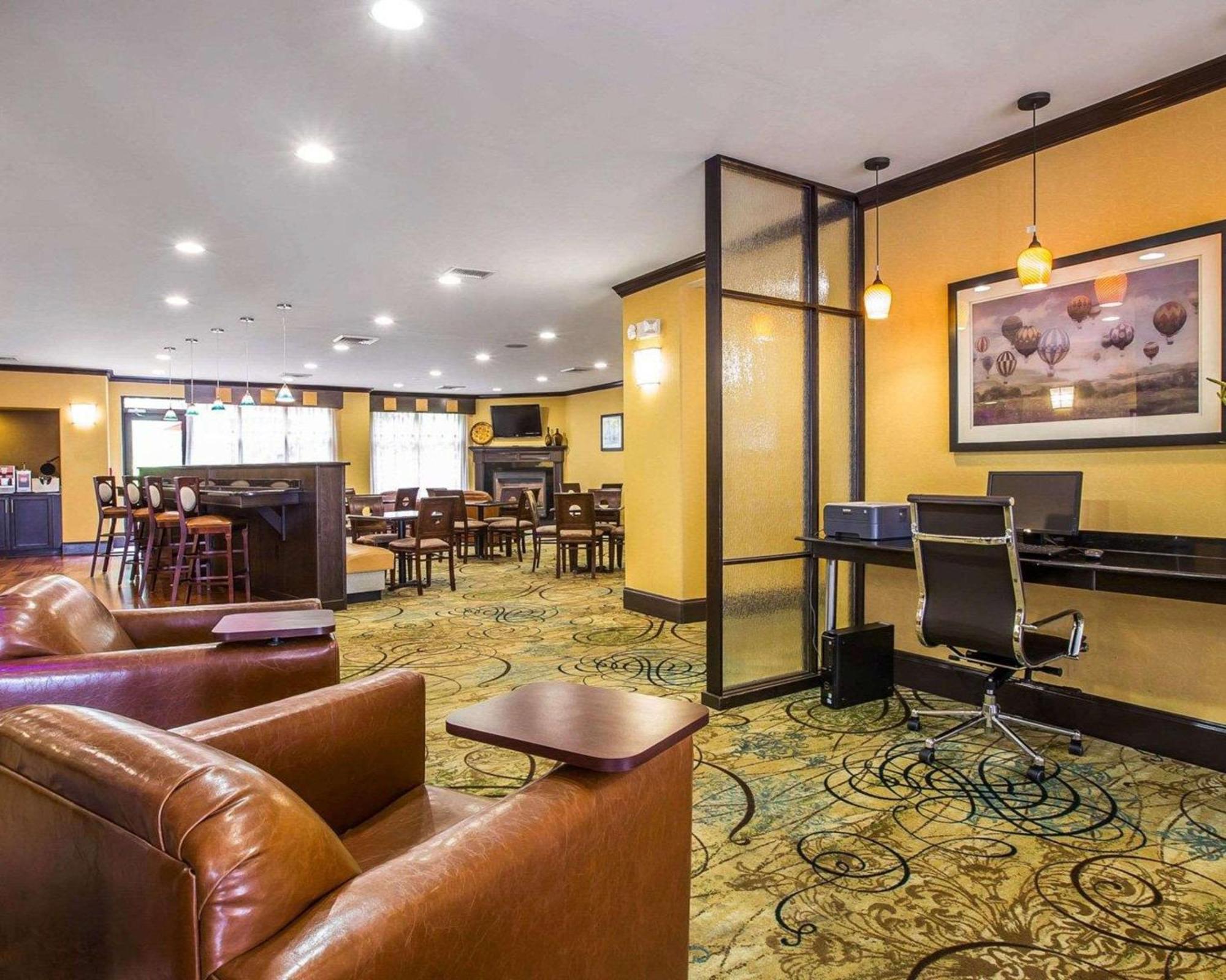 Comfort Suites Simpsonville - Greenville Exteriör bild